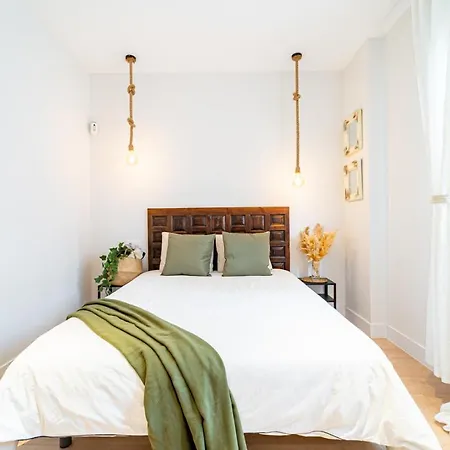 Edsam Madrid Apartments White-3